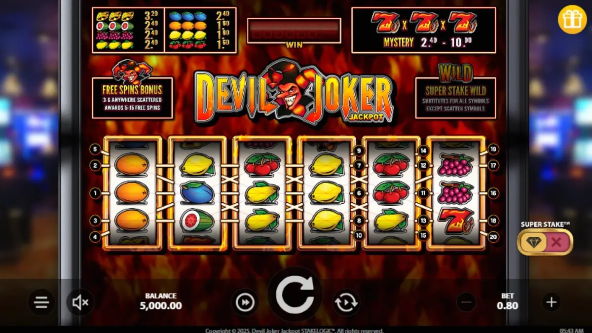 Interface do slot Devil Joker com símbolos de frutas e o personagem Devil Joker